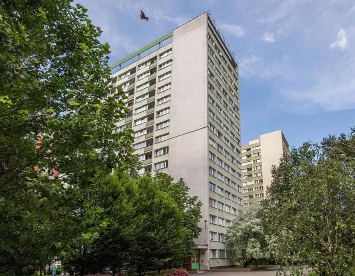 == View Center == Apartment *