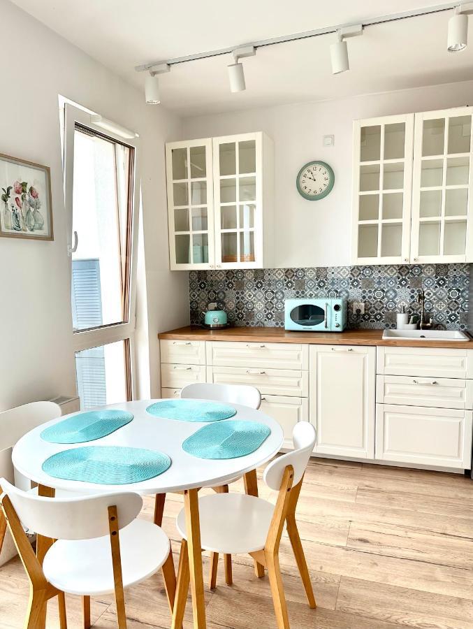 Project Comfort Apartament Szeligowska 53/127 Bemowo