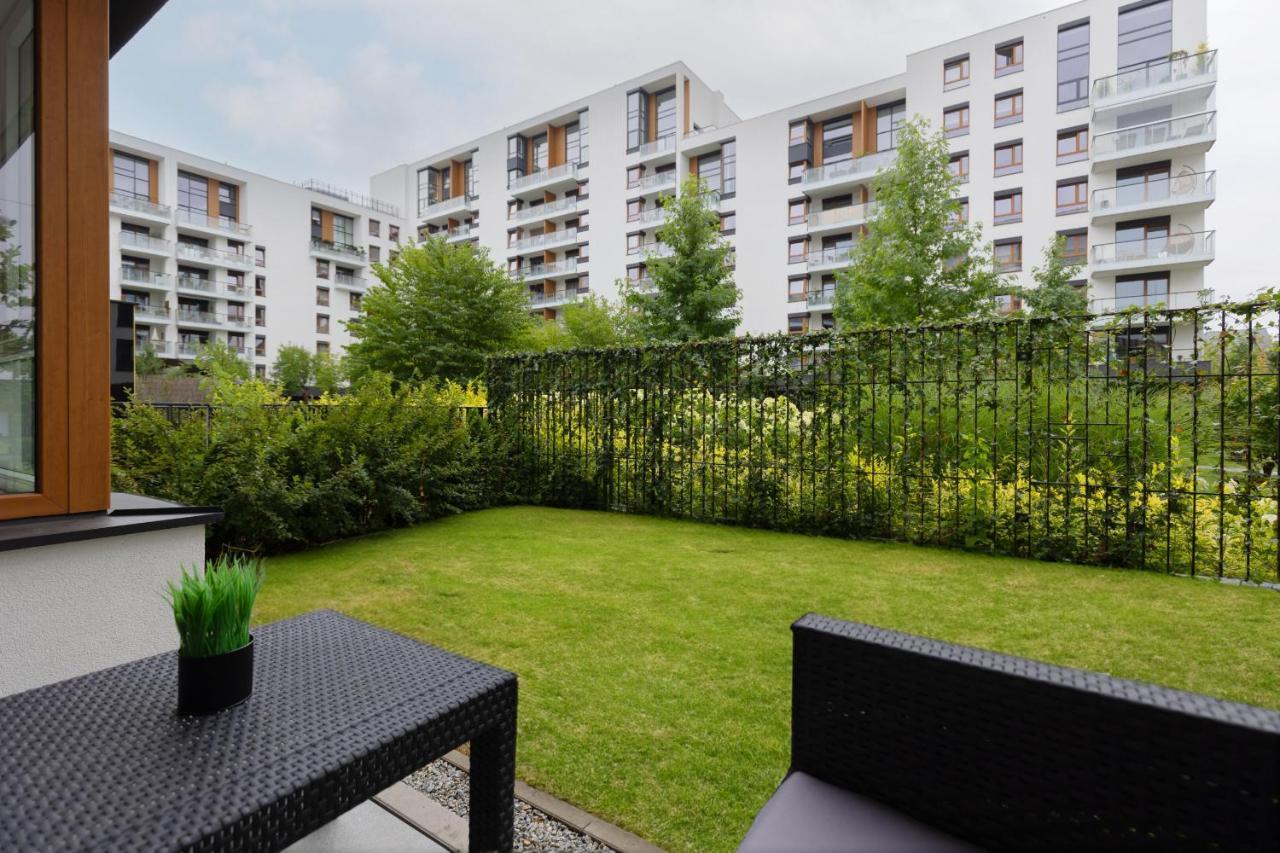 Apartment Zoliborz Artystyczny With Parking By Renters Warsaw