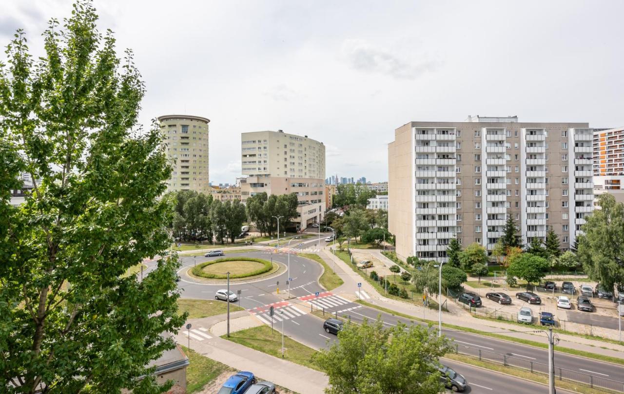 Rondo Szendzielarza Standard Apartment