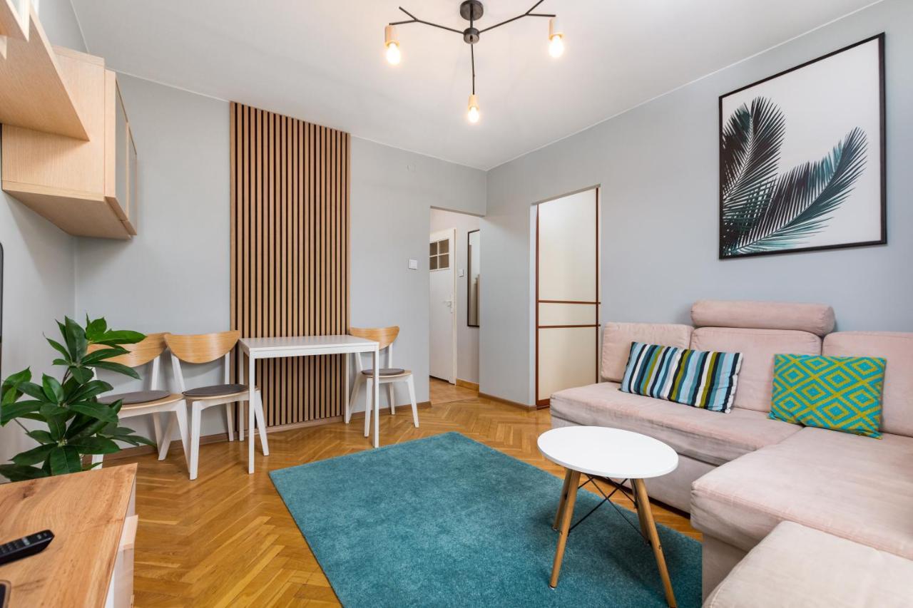 Esperanto 9 By Homeprime Apartment