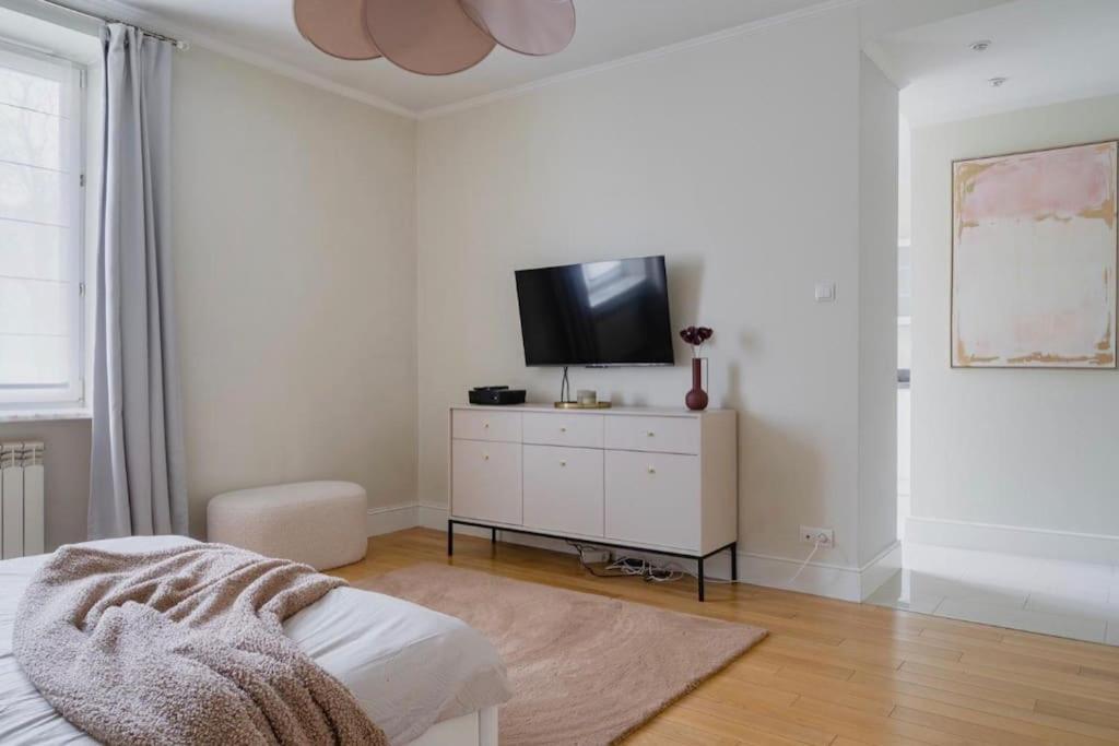 Elegant Joliot-curie30 Apartment *