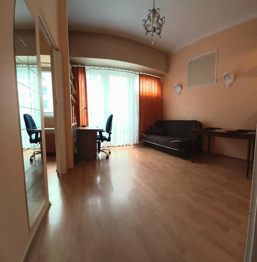 Apartament W Centrum - Metro Rondo Onz * Warsaw