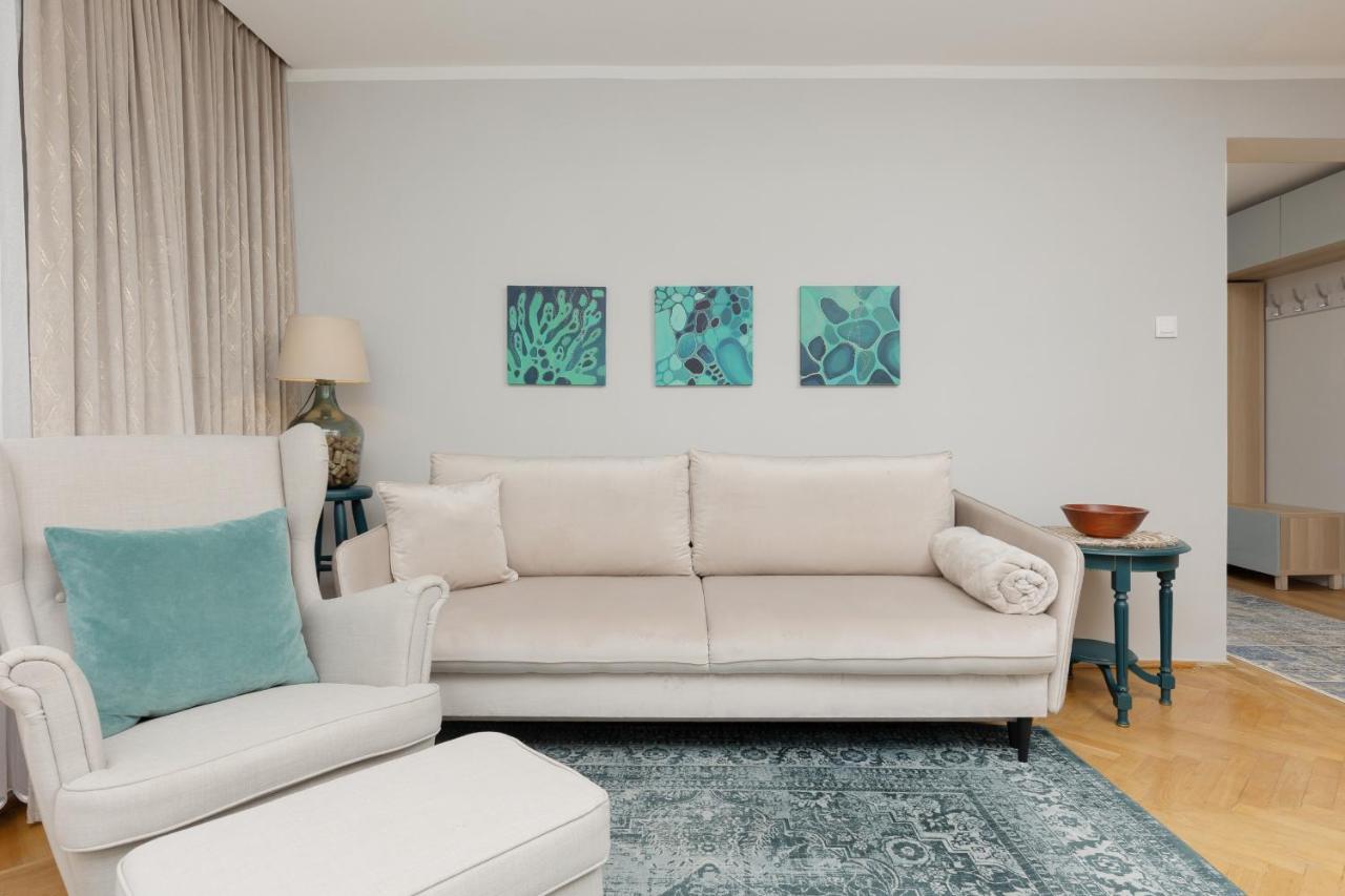 Cozy Two-bedroom Mokotow By Renters Căn hộ