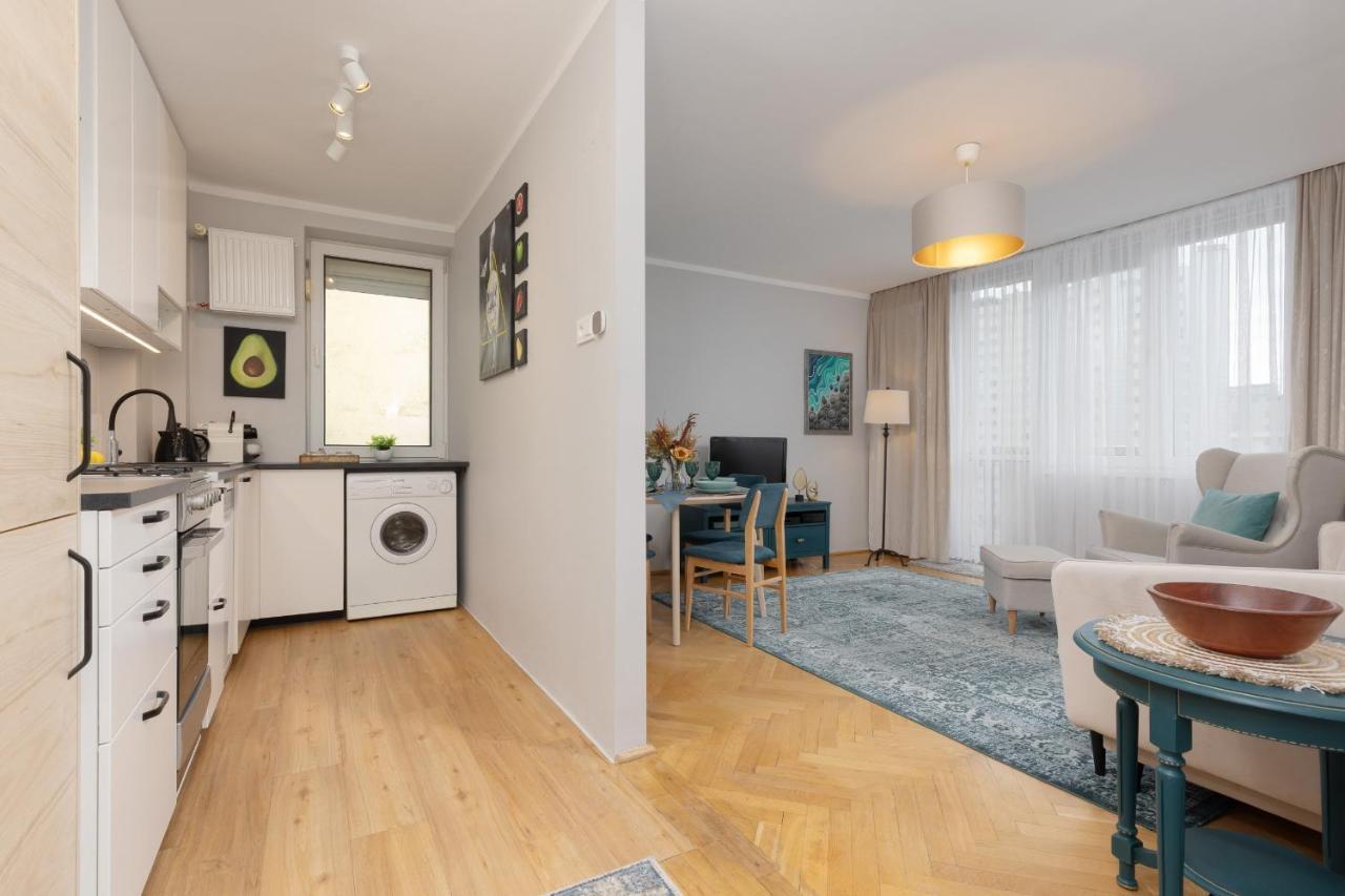 Cozy Two-bedroom Mokotow By Renters Căn hộ Warsaw