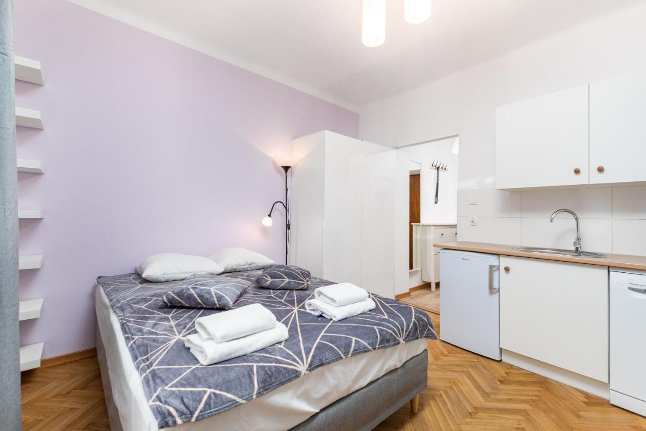 Apartment Szymanowskiego 4 By Homeprime Warsaw