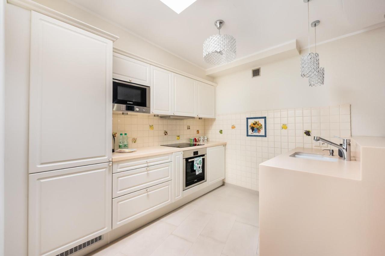 Nowy Swiat 60 Luxury * Warsaw