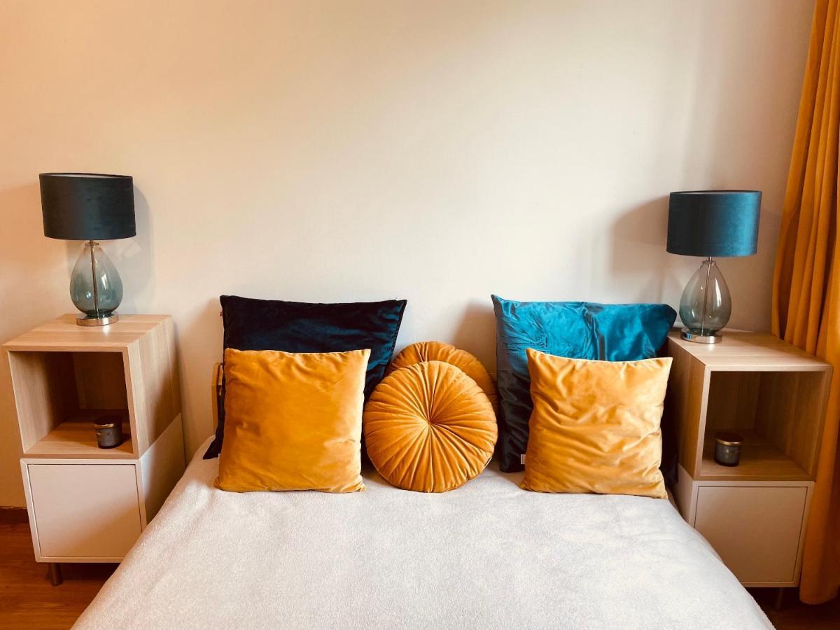Luxury 4-bedroom In Centre - Self-check In & Fast Wifi Căn hộ Warsaw