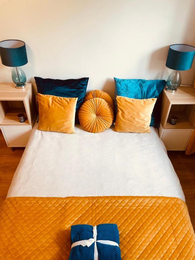 Luxury 4-bedroom In Centre - Self-check In & Fast Wifi *