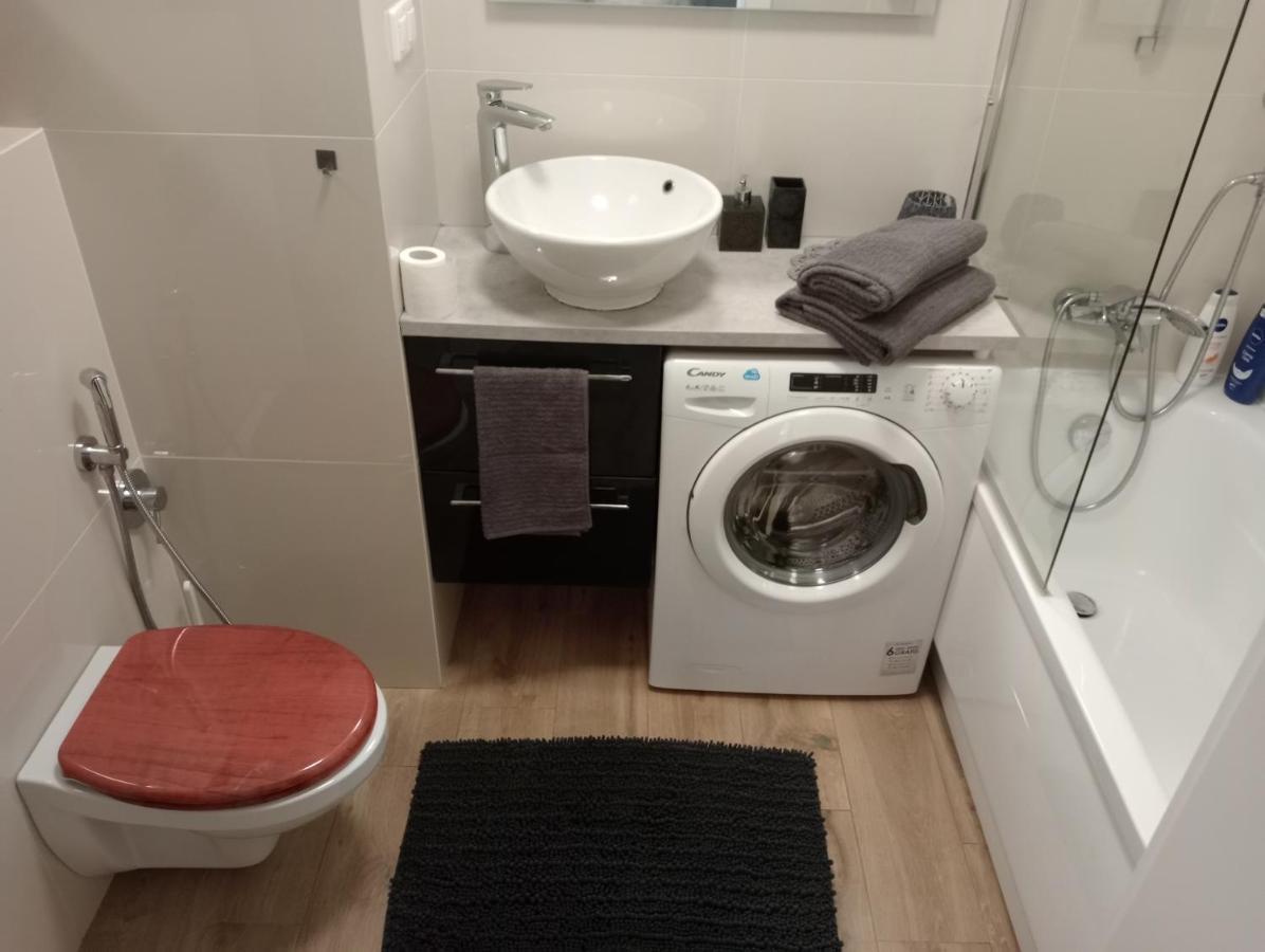 Polly Arkadia Apartment Warsaw