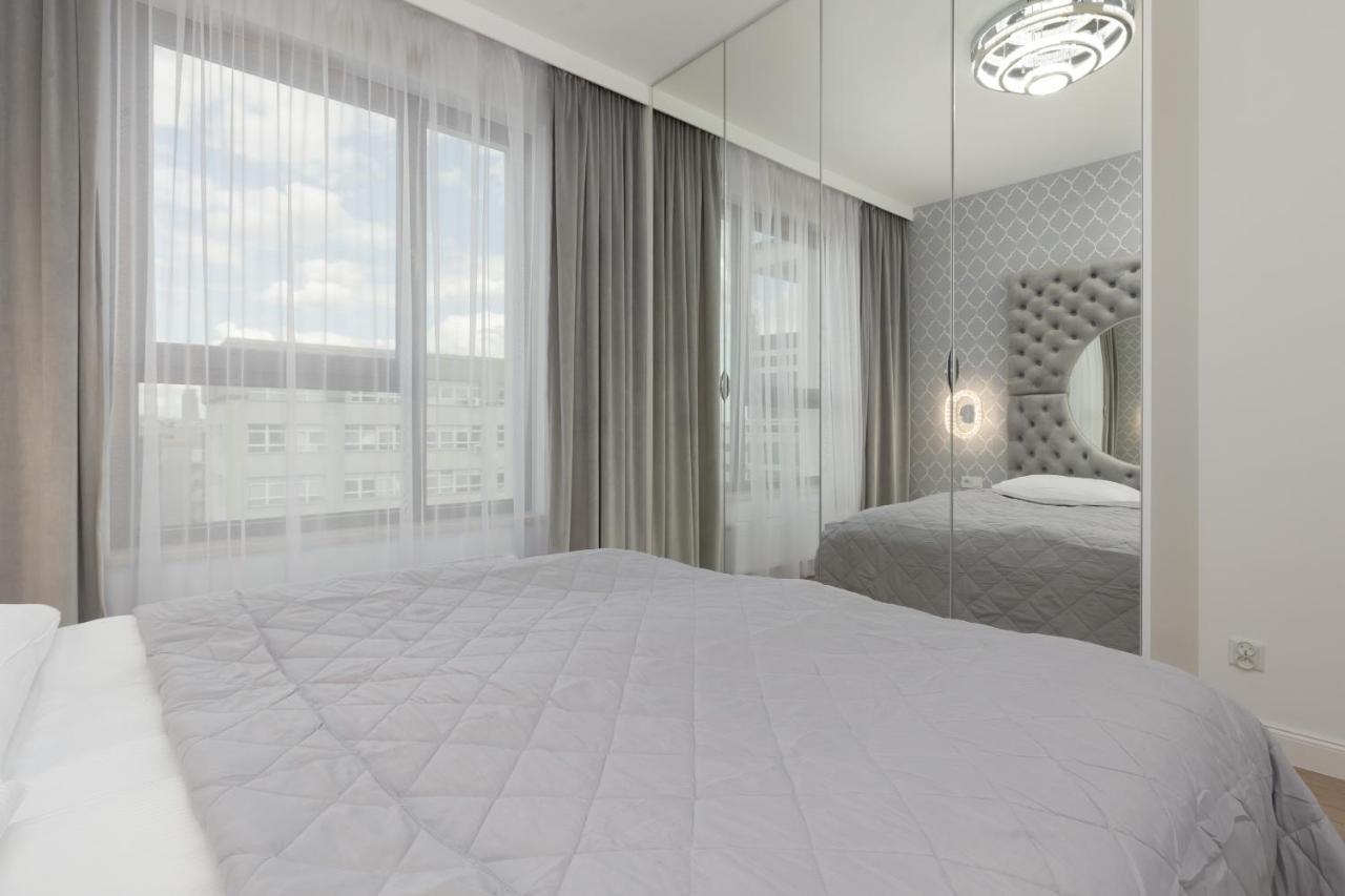 Cosy On Wola Goleszowska By Renters Apartment