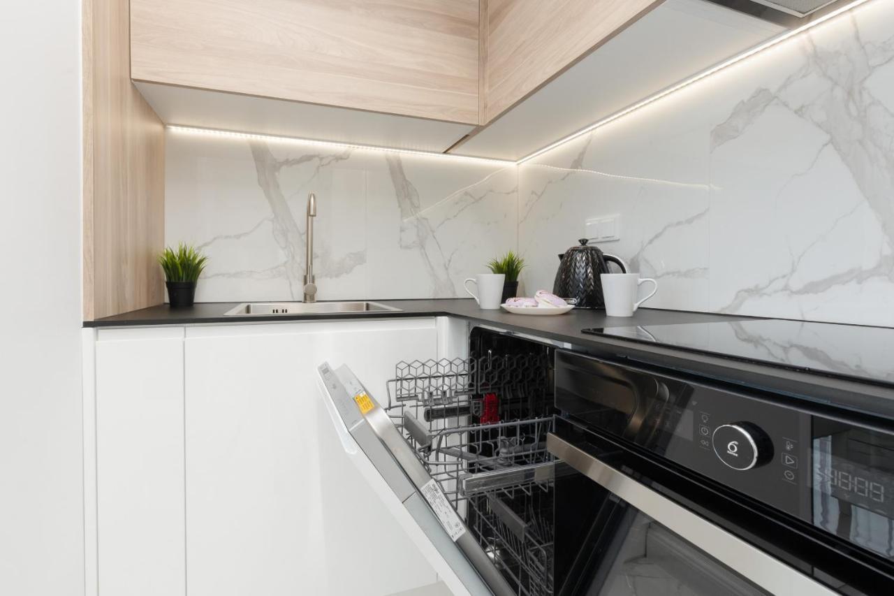 Cosy On Wola Goleszowska By Renters * Warsaw
