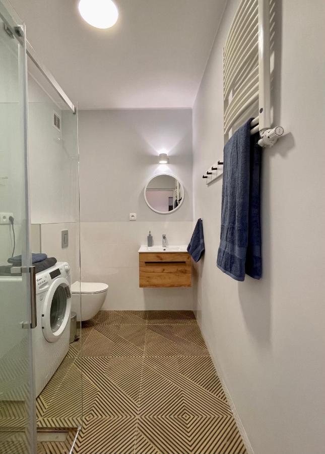 Apartment Przy Atrium Okolice Stacji Metra Rondo Onz Warsaw