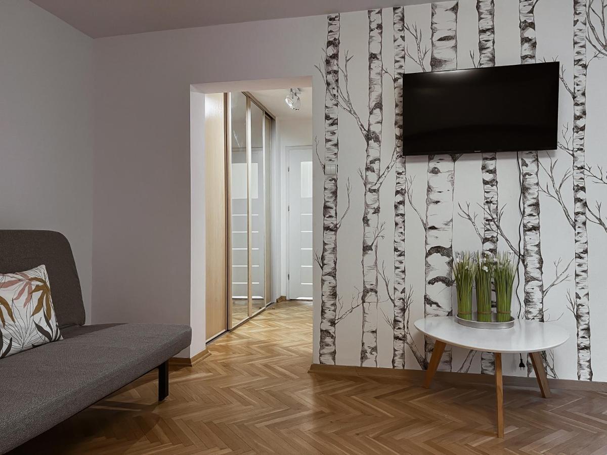 Birch Apartment, Railway Station