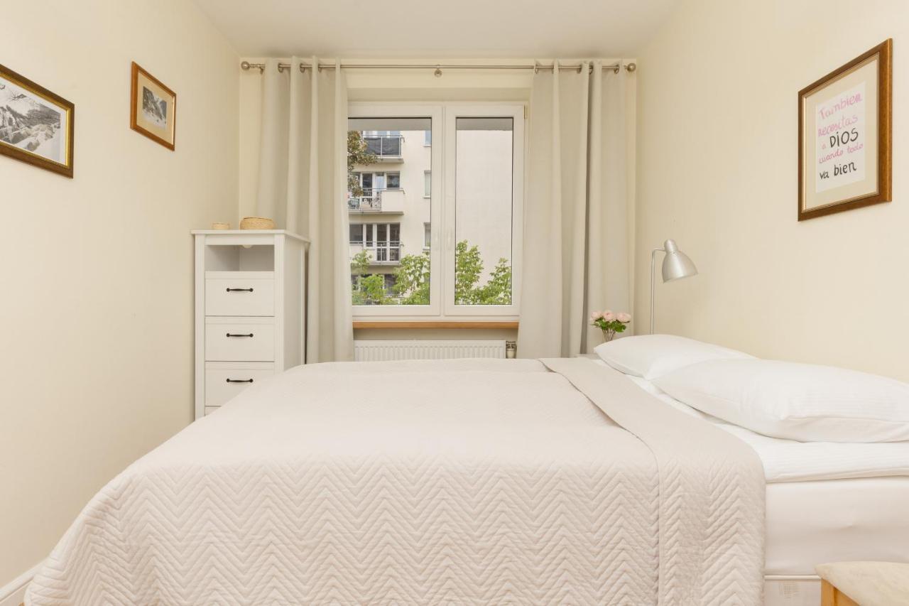 Center Zurawia By Renters
