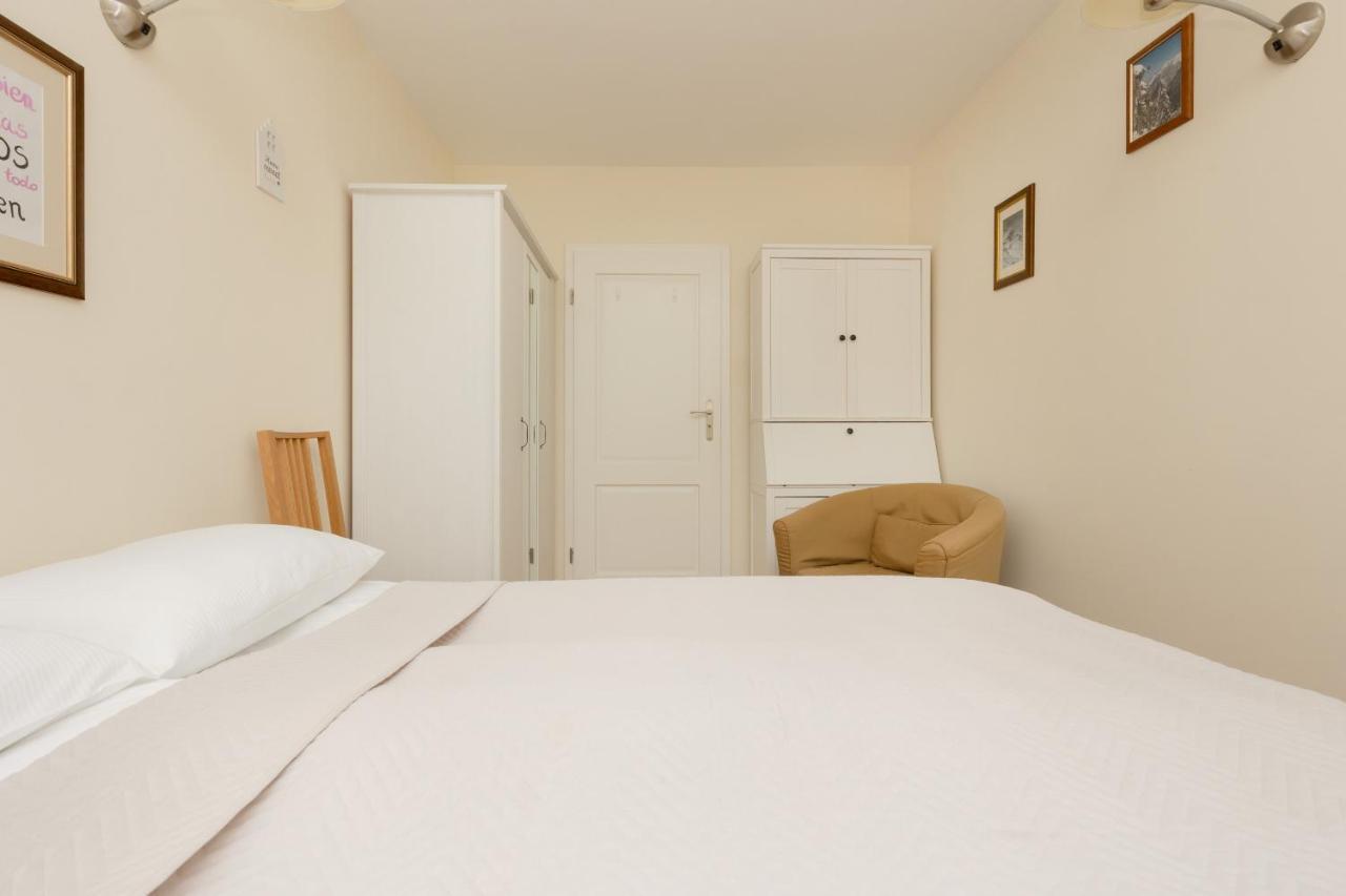 Center Zurawia By Renters * Warsaw