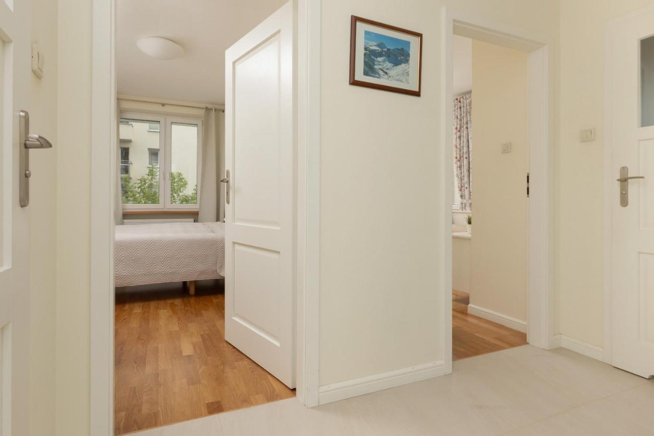 Center Zurawia By Renters Apartment