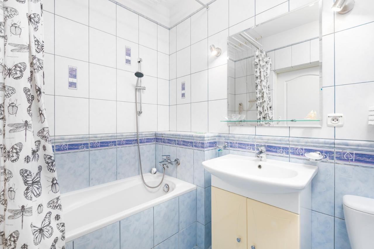 Apartment Bluszczanska 76 By Homeprime *