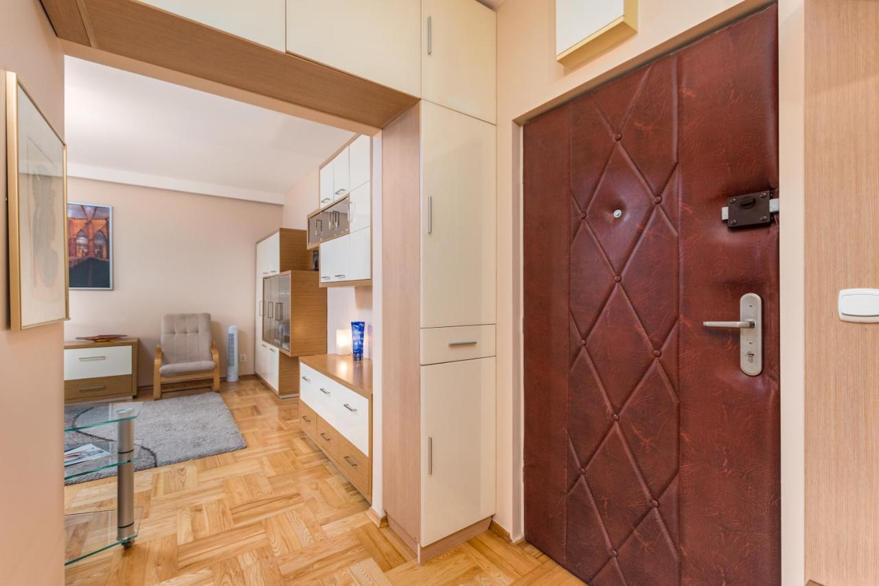 Bluszczanska 76 By Homeprime Apartment *