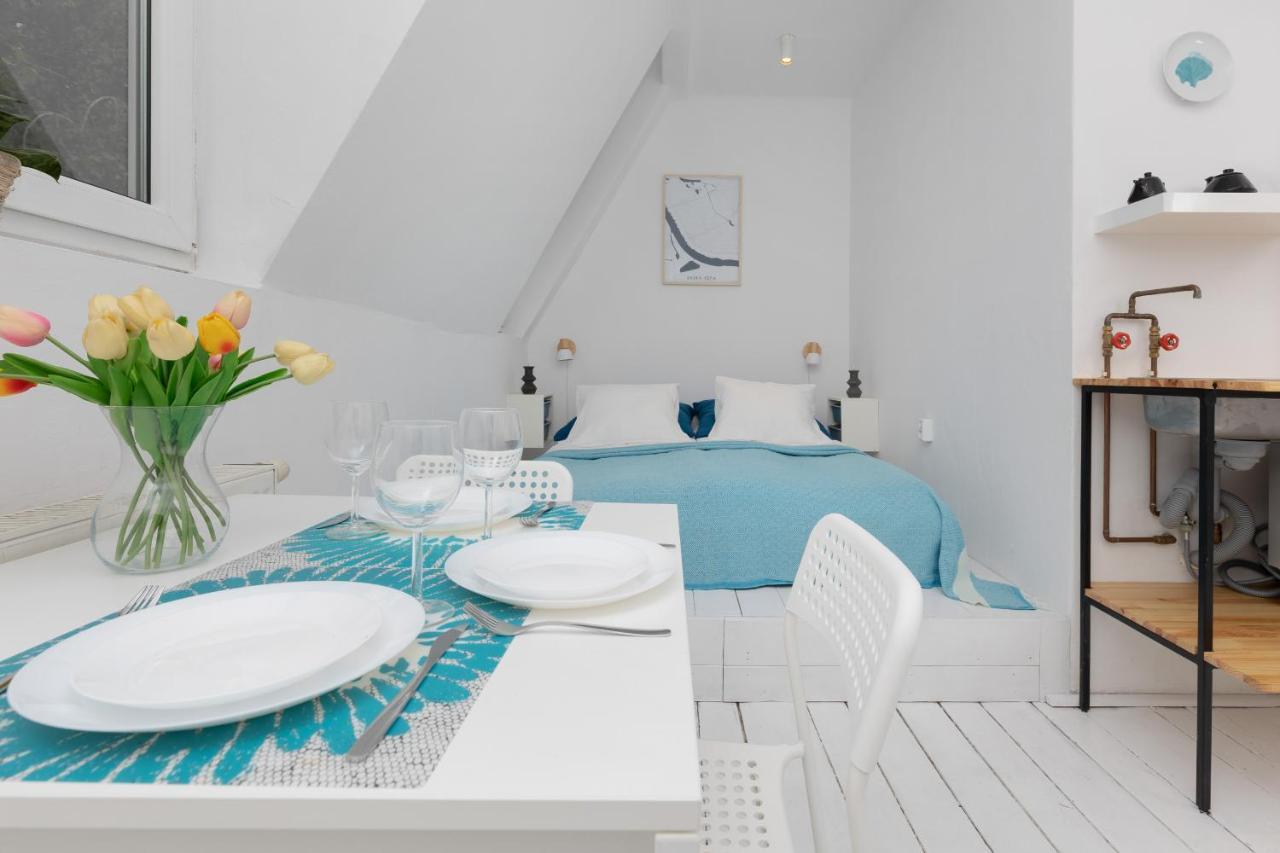 Bright Studio Praga Close To Pge Narodowy By Renters