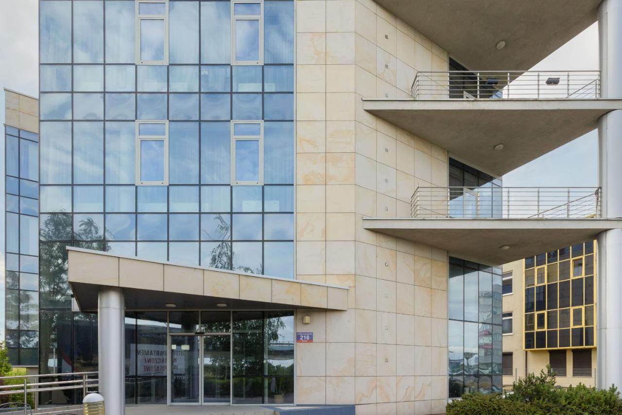 Jerozolimskie 216 With Parking By Renters * Warsaw