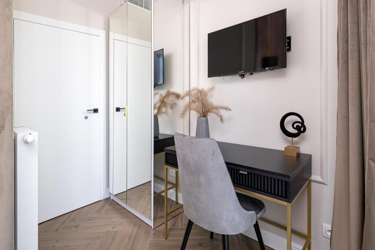 Apartment 2-bedroom Delux Wwa24 *