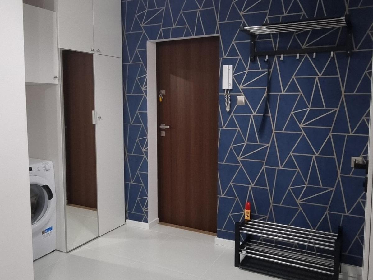 Apartament Cozy And Quiet In Warszawa