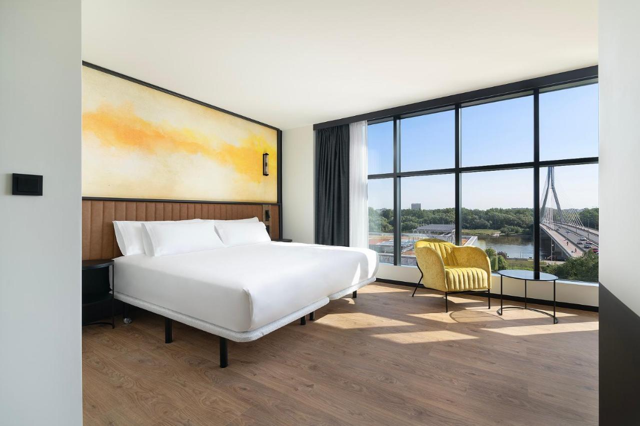 Barcelo Powisle Hotel
