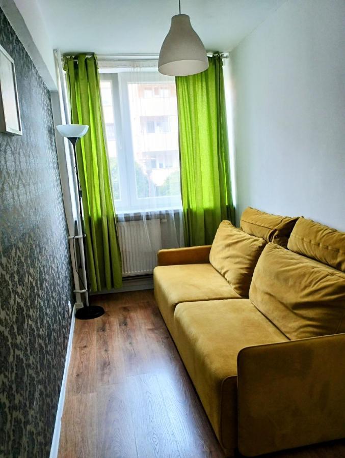 Hostel Ursus Rooms-self Check-in Warsaw