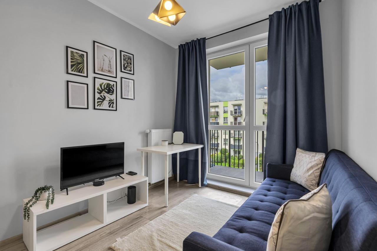 Wlochy Klinkierowa Comfort Apartment *