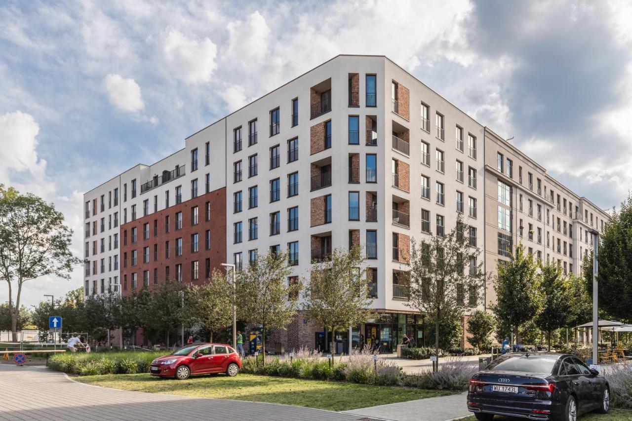 Superapart Sierakowskiego 4 * Warsaw