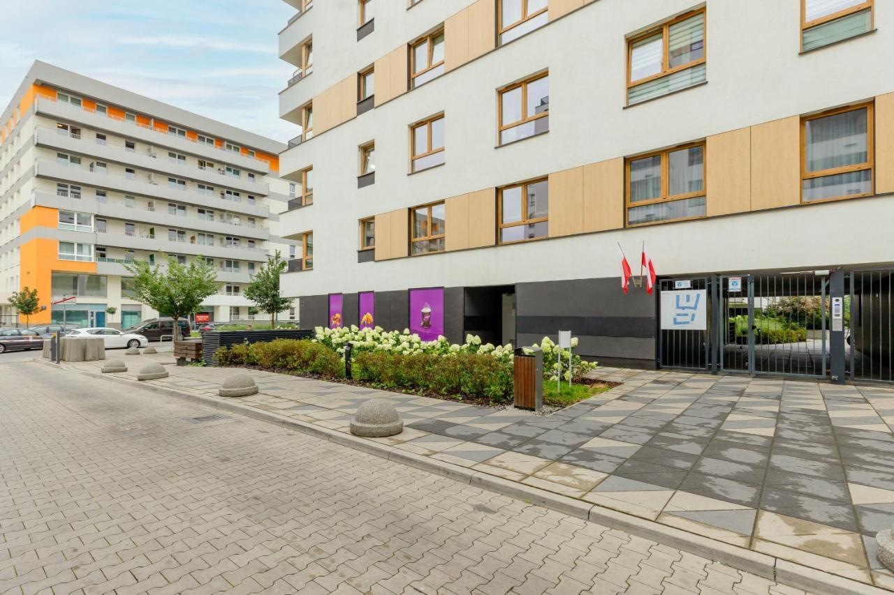 Modern With Balcony Mokotow Business Centre By Renters Apartament