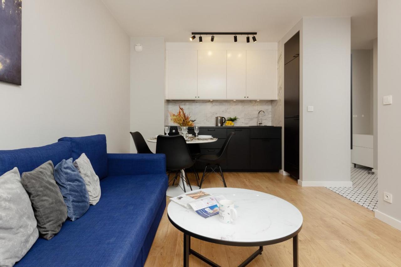 Modern With Balcony Mokotow Business Centre By Renters * Warszawa