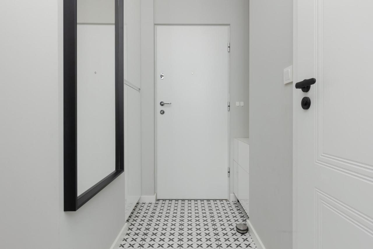 Apartament Modern With Balcony Mokotow Business Centre By Renters