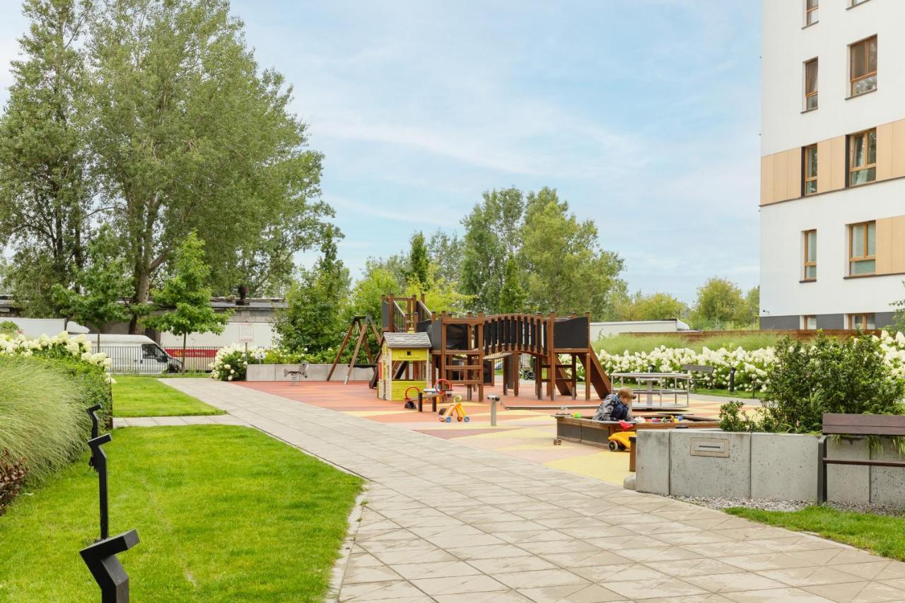 Modern With Balcony Mokotow Business Centre By Renters Apartament Warszawa
