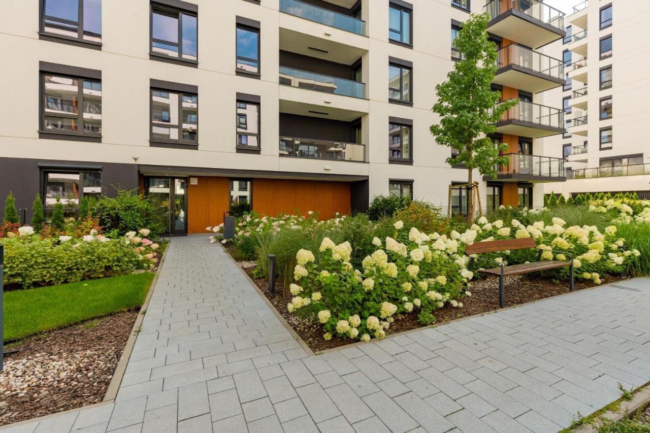 Apartament Cosy Bialej Floty With Parking By Renters Warszawa