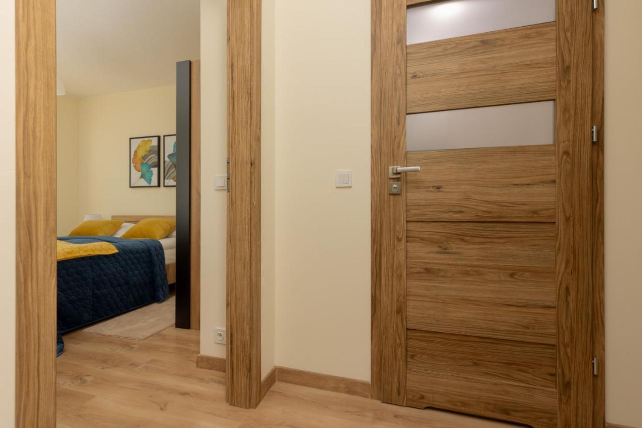 Apartament Cosy Bialej Floty With Parking By Renters *