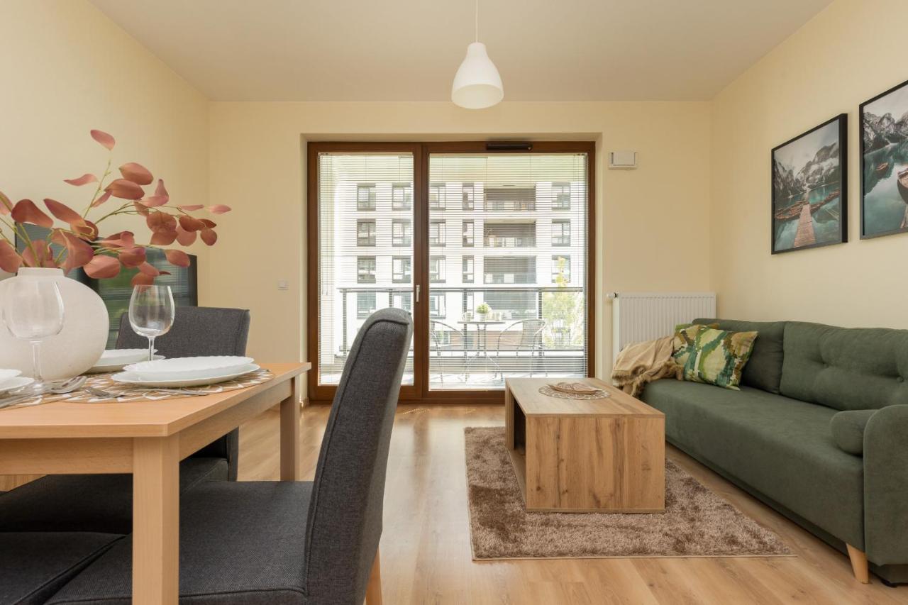 Cosy Bialej Floty With Parking By Renters *