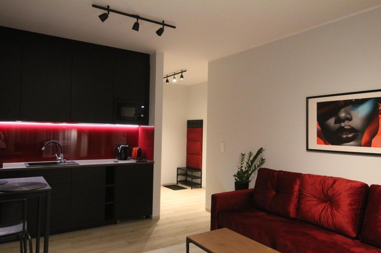 Căn hộ New Mona Red *