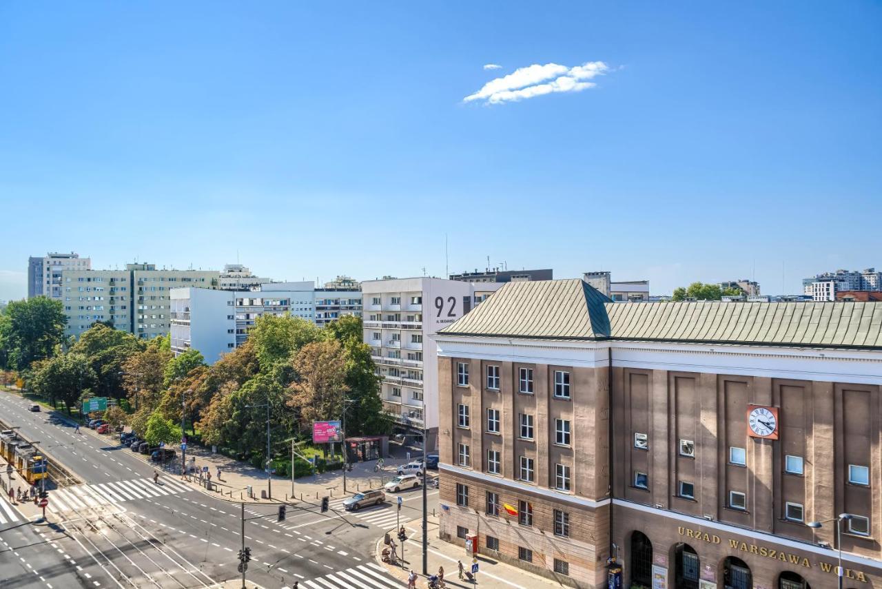 Apartment Corolla Solidarnosci 147 Warsaw
