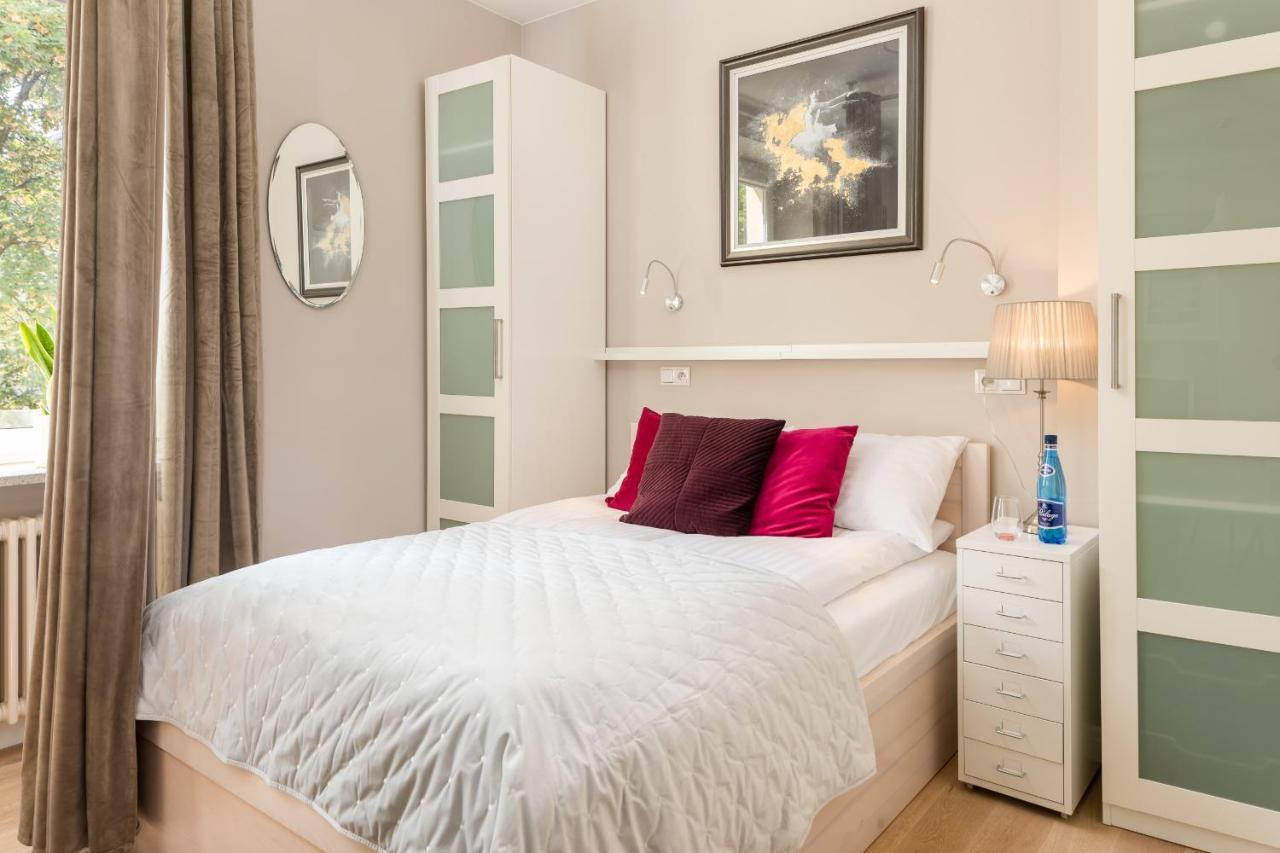 Apartament Cosy Nowy Swiat Srodmiescie By Renters Warszawa