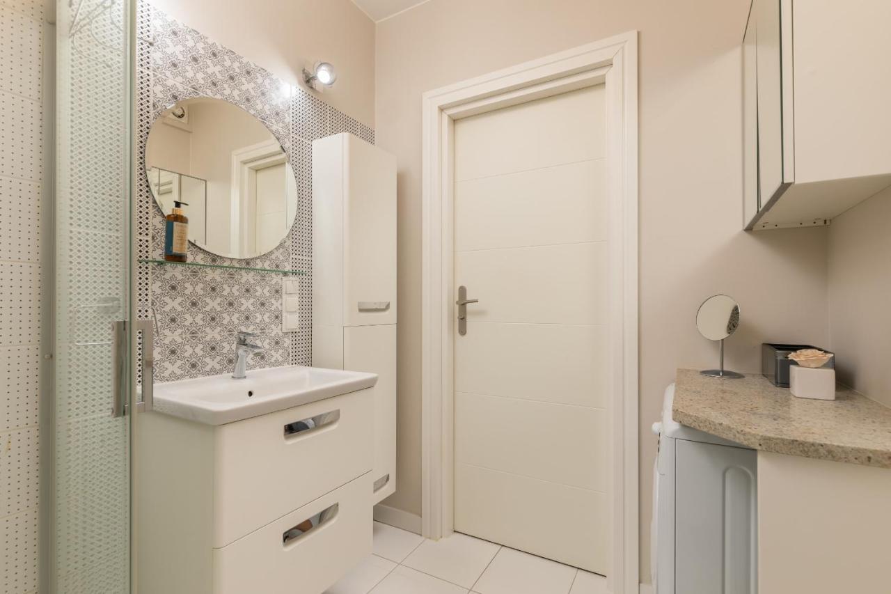 Cosy Nowy Swiat Srodmiescie By Renters * Warszawa