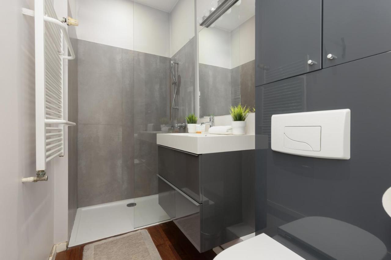 Comfy Centre By Renters