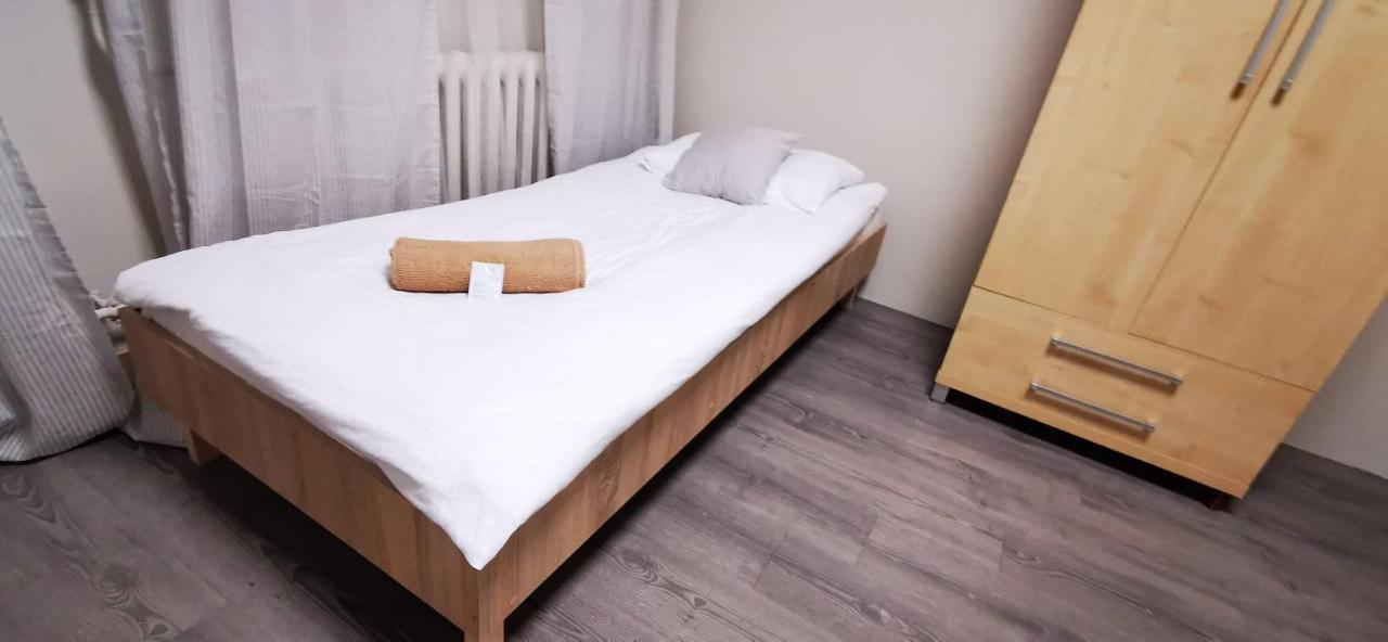 Powstaniec Wola - Private Albergue *