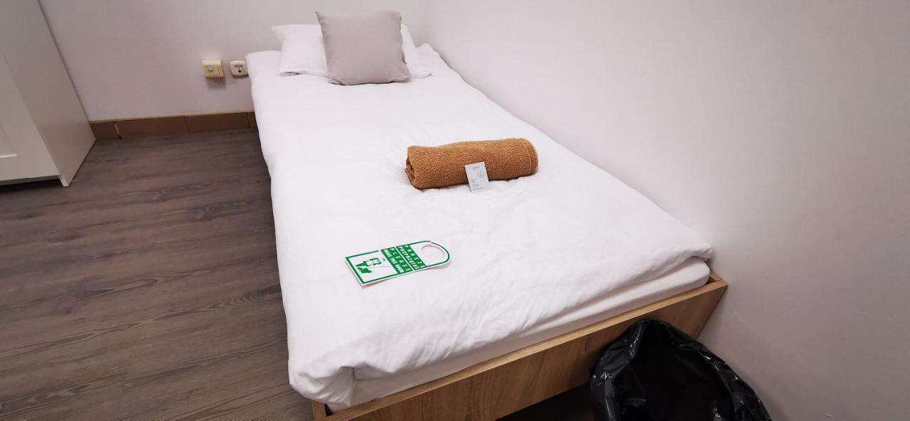 Albergue Powstaniec Wola - Private