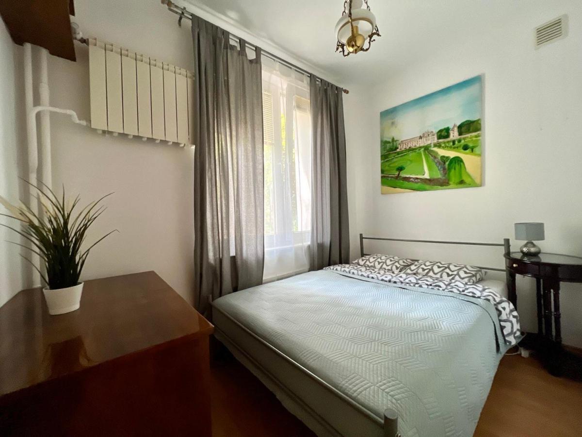 K22 Mokotow Classik Aparts Apartment