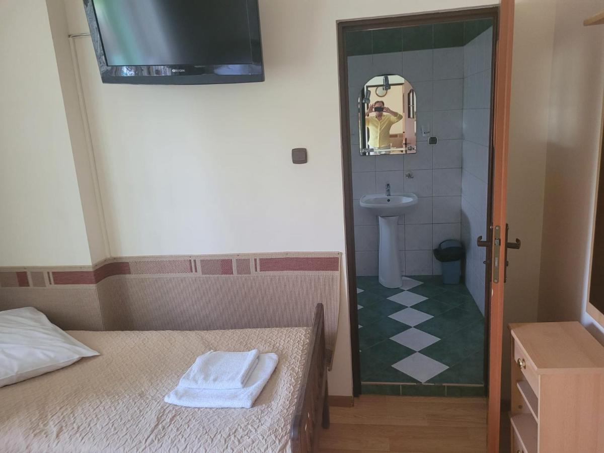 Turystyczne Uslugi Hotelarskie Hotel Warszawa
