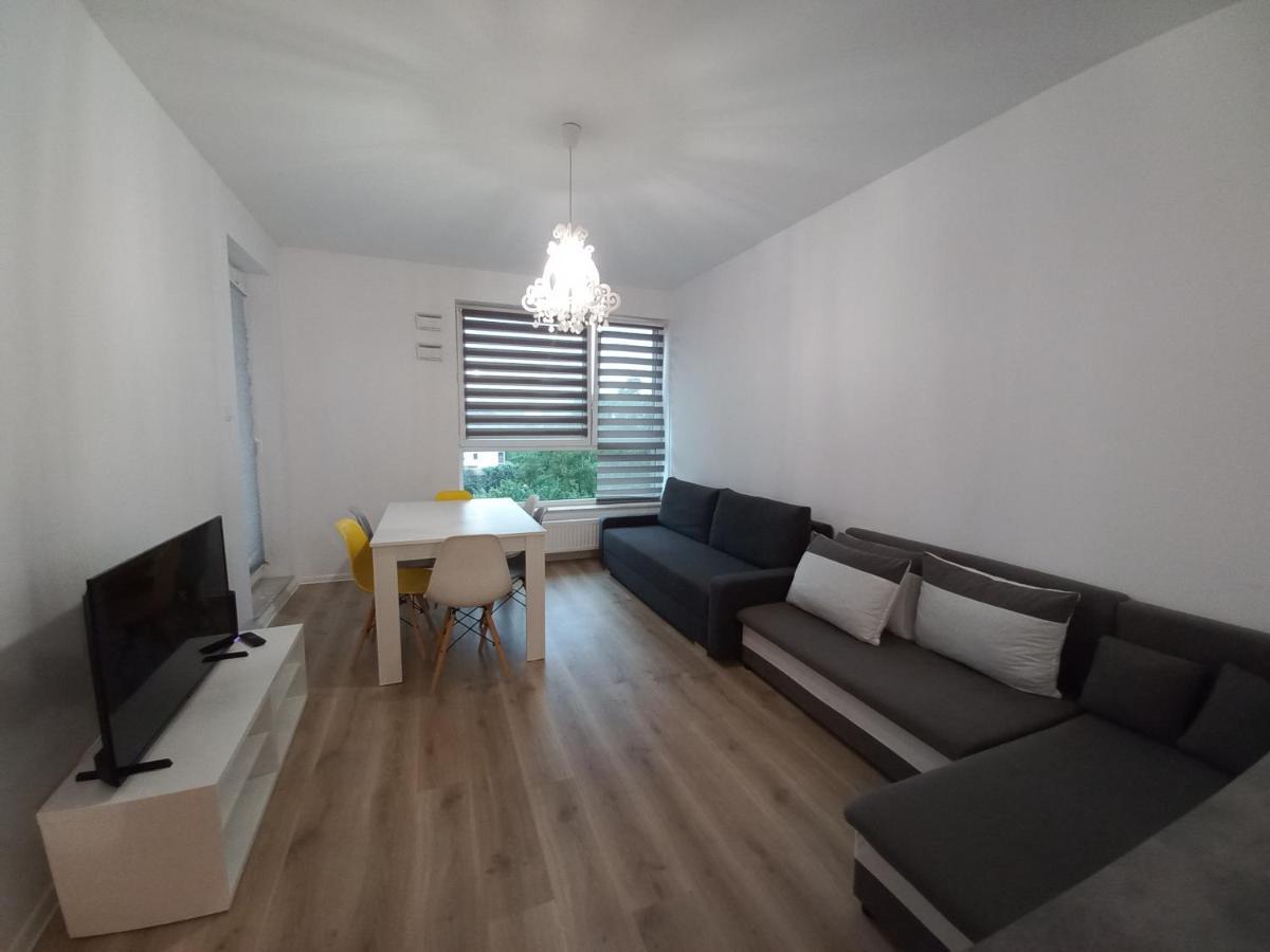 Mieszkanie 5 * Warszawa