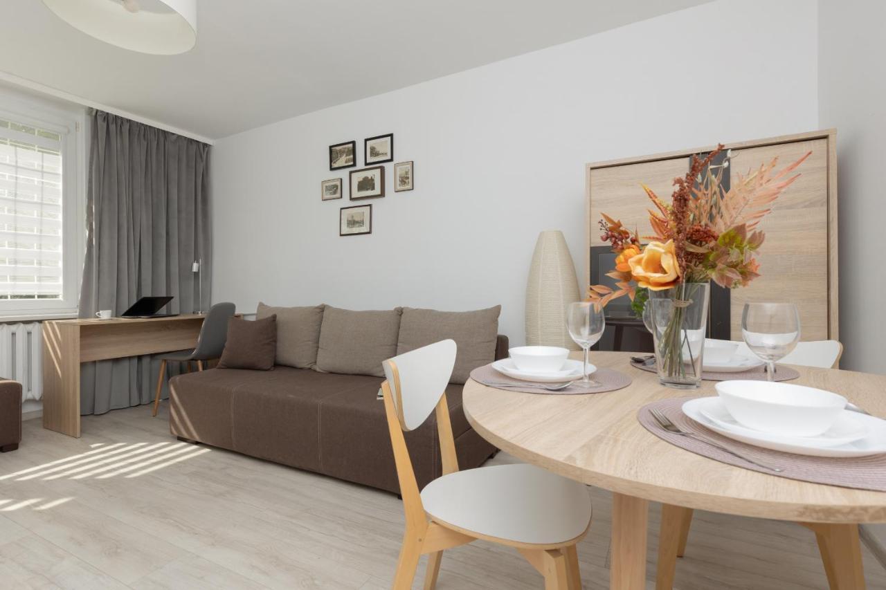 Apartment Heart Of Zielna By Renters *
