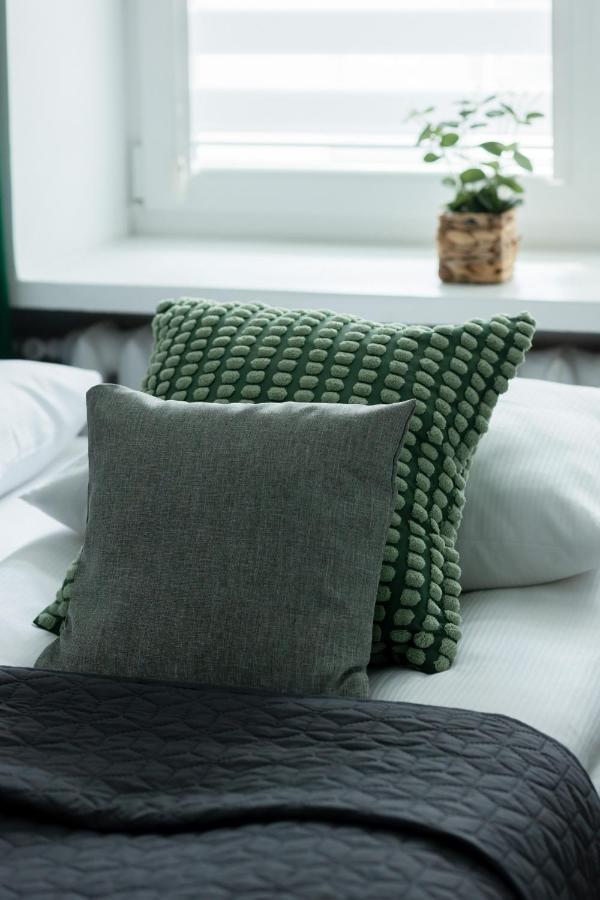 Apartment Heart Of Zielna By Renters *